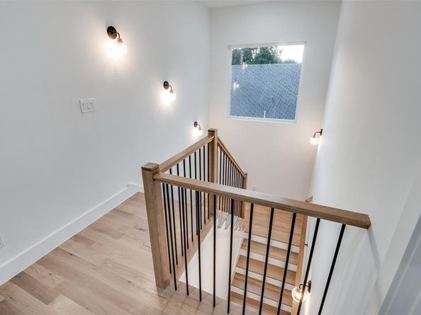 514 S Glasgow Drive , Dallas Texas 75223