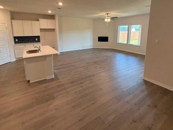 8294  Hunsaker Lane , Garland Texas 75043