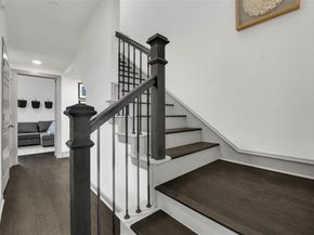 1014  Manacor Lane , Dallas Texas 75212