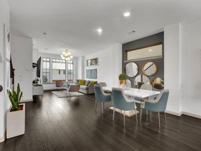 1014  Manacor Lane , Dallas Texas 75212