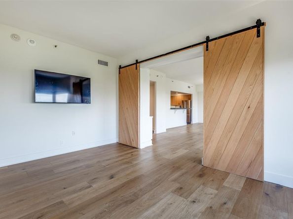 3030  Mckinney Avenue  502, Dallas Texas 75204