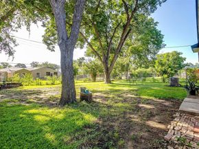 1725  Emerald Street , Grand Prairie Texas 75051