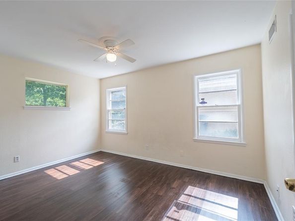 11323  Lanewood Circle , Dallas Texas 75218
