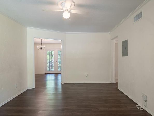 11323  Lanewood Circle , Dallas Texas 75218