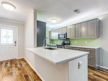 1801  Camelot Cove 