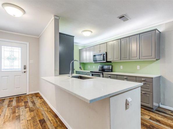 1801  Camelot Cove , Plano Texas 75074