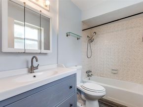 1801  Camelot Cove , Plano Texas 75074