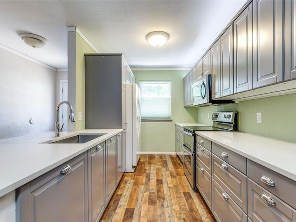 1801  Camelot Cove , Plano Texas 75074