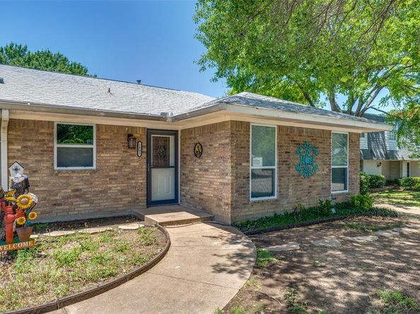 1801  Camelot Cove , Plano Texas 75074