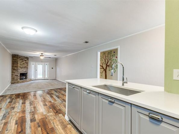 1801  Camelot Cove , Plano Texas 75074