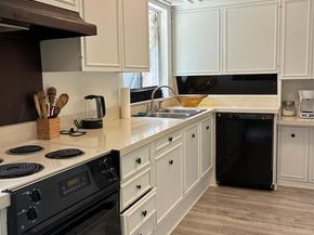 1210  Croydon Street , Irving Texas 75062