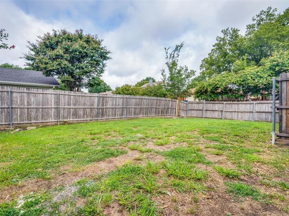 3511  Beech Street , Rowlett Texas 75089