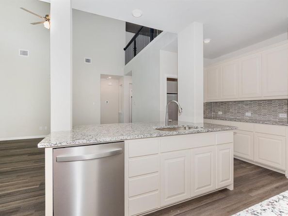 2400  Glasgow Drive , Denton Texas 76207