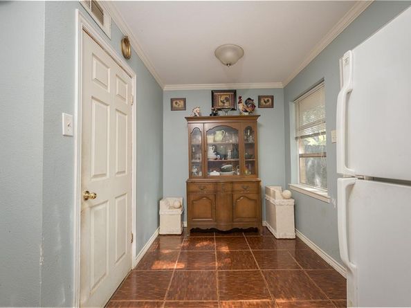 1913  Terry Drive , Grand Prairie Texas 75051