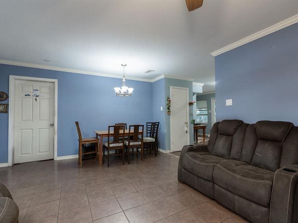 1913  Terry Drive , Grand Prairie Texas 75051