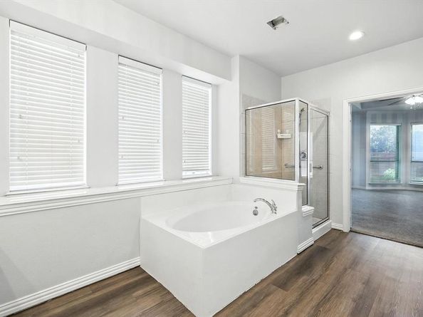 1105  Lamplight Way , Allen Texas 75013