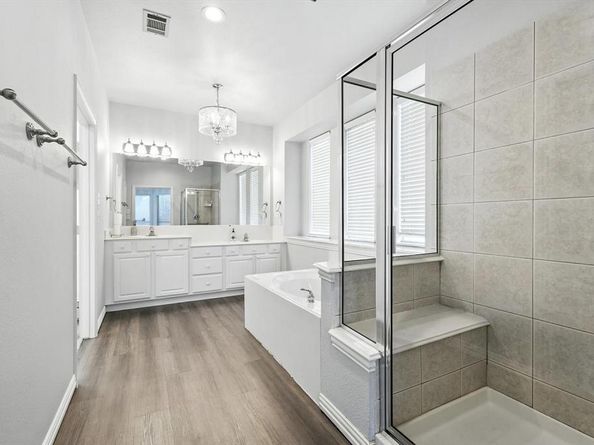 1105  Lamplight Way , Allen Texas 75013