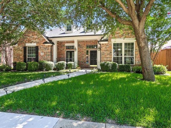 1105  Lamplight Way , Allen Texas 75013