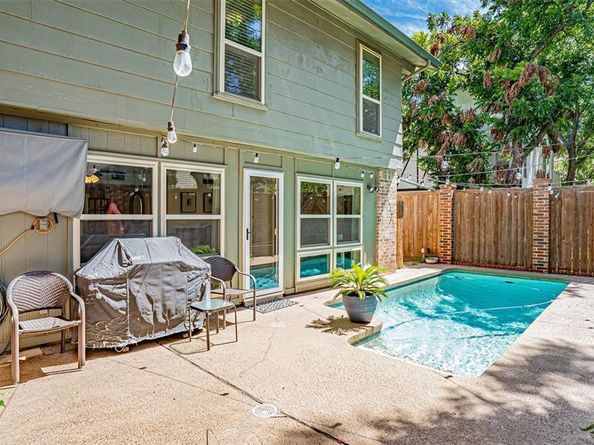 2410 S Graham Drive , Arlington Texas 76013