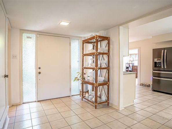 2410 S Graham Drive , Arlington Texas 76013