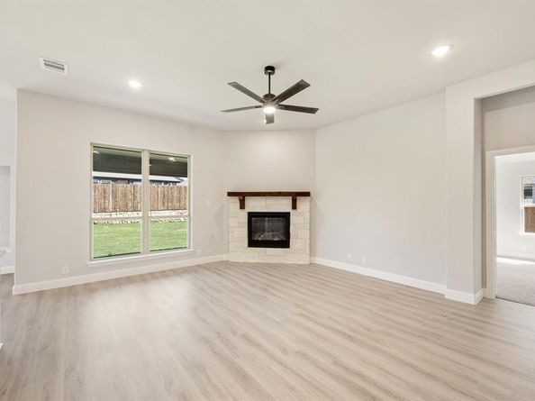 327  Atlas Cedar Drive , Glenn Heights Texas 75154