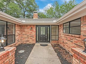 4032  Aragon Drive , Fort Worth Texas 76133