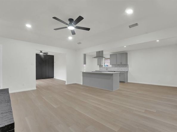 4032  Aragon Drive , Fort Worth Texas 76133
