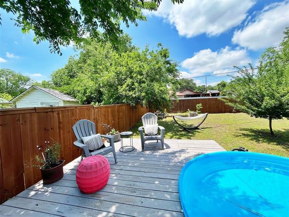 2315  Boyd Street , Dallas Texas 75224