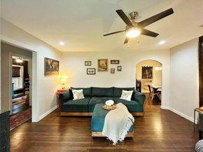 2315  Boyd Street , Dallas Texas 75224