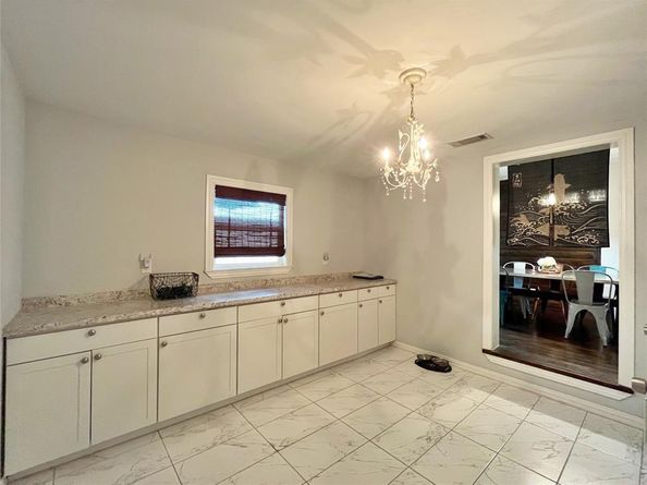 2315  Boyd Street , Dallas Texas 75224