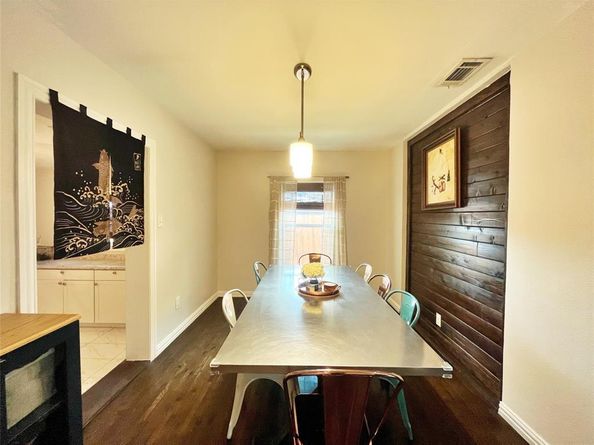 2315  Boyd Street , Dallas Texas 75224