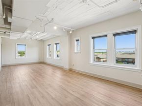 329 E Colorado Boulevard  605, Dallas Texas 75203