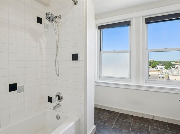 329 E Colorado Boulevard  605, Dallas Texas 75203