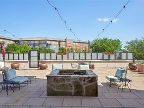 329 E Colorado Boulevard  605, Dallas Texas 75203