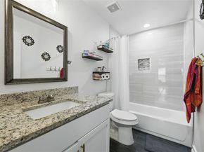 1200 E Annie Street , Fort Worth Texas 76104