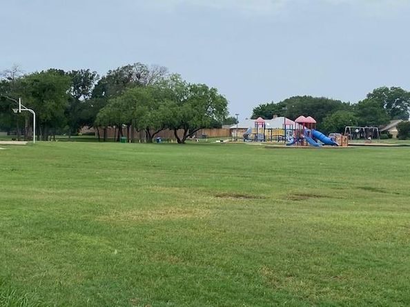 738  Laramie Drive , Lewisville Texas 75077