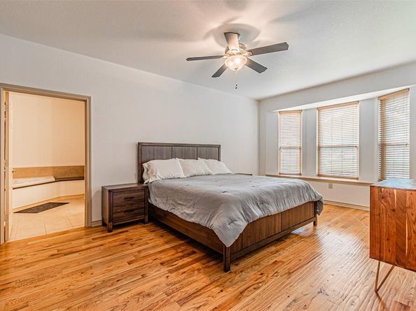 738  Laramie Drive , Lewisville Texas 75077