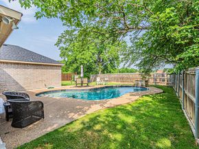 738  Laramie Drive , Lewisville Texas 75077