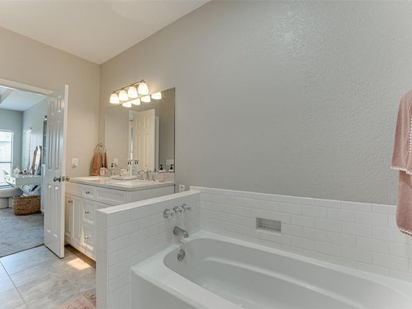 6801  Alissa Drive , Rowlett Texas 75089