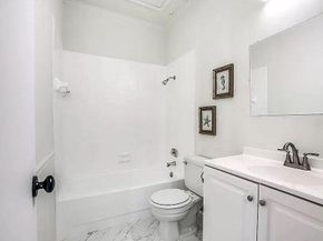 5310  Keller Springs Road  432, Dallas Texas 75248