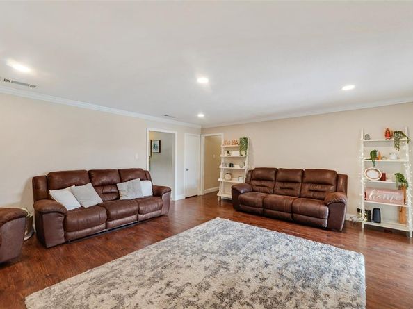 1574  College Parkway , Lewisville Texas 75077