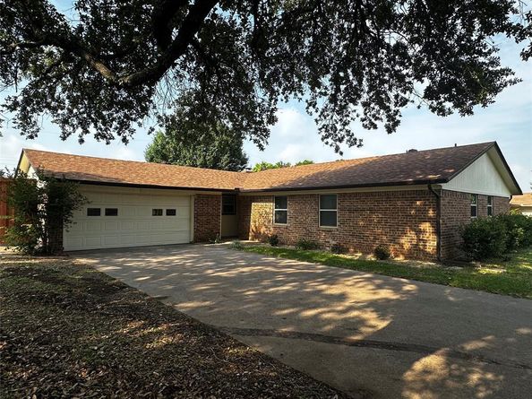 111  Gregory Drive , Heath Texas 75032