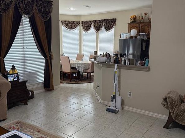 3609  University Park Lane , Irving Texas 75062