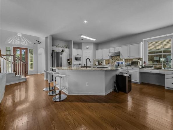 6206  Hidden Springs Lane , Garland Texas 75044