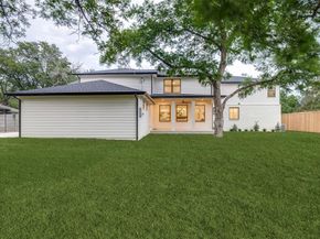 11207  Dwarfs Circle , Dallas Texas 75229