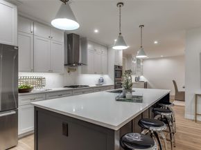 11207  Dwarfs Circle , Dallas Texas 75229