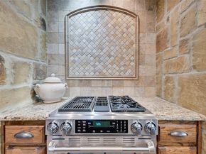 108  Berkshire Lane , Heath Texas 75032