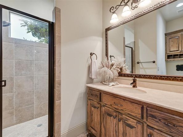 108  Berkshire Lane , Heath Texas 75032