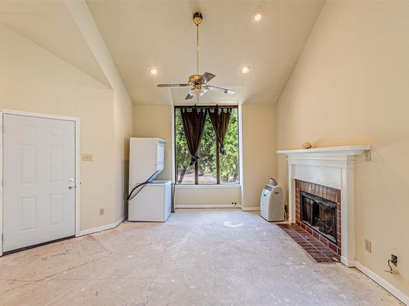 4430  Point Boulevard  204, Garland Texas 75043