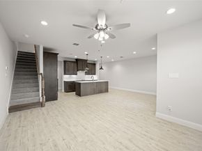 648  Sandiford  , Mansfield Texas 76063